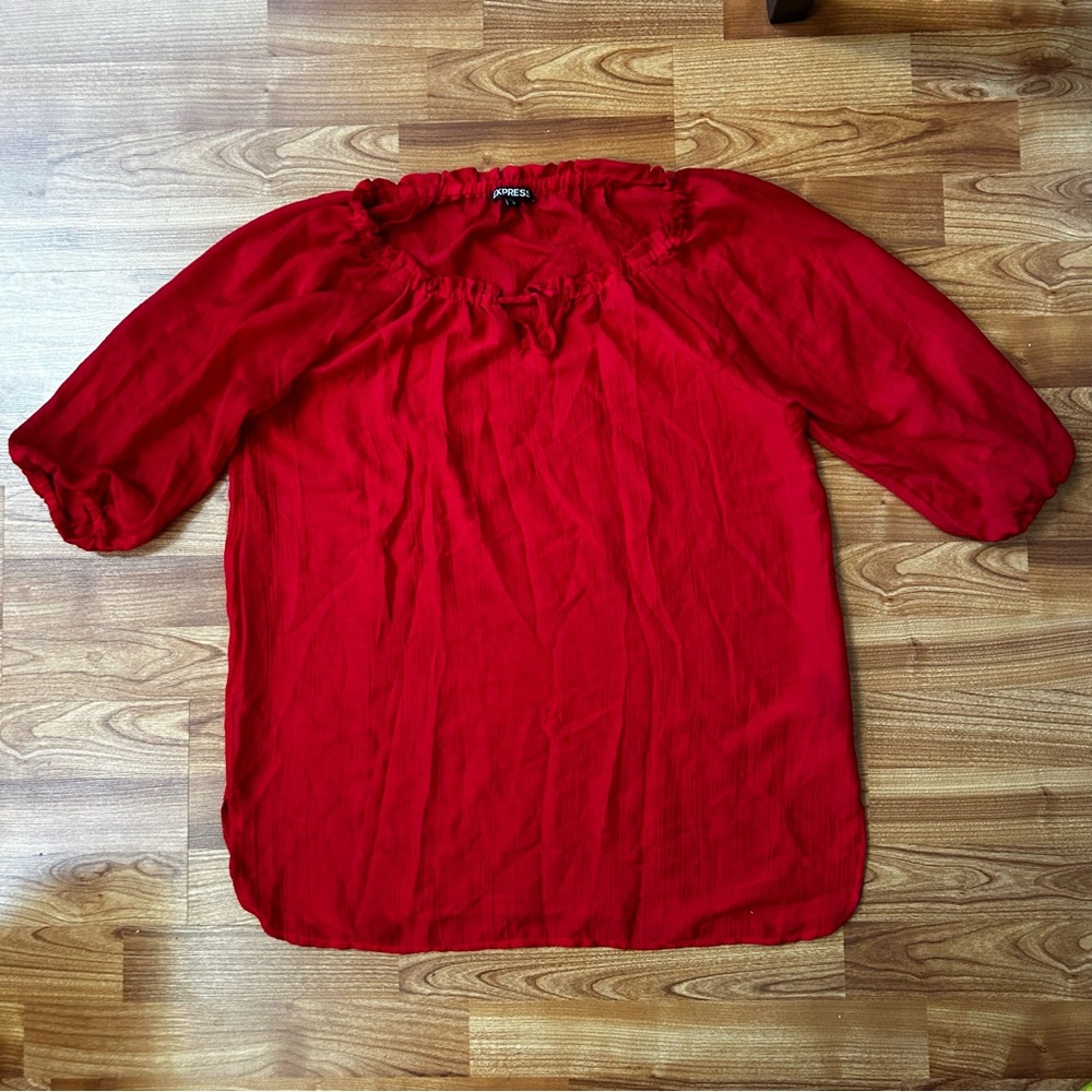 4/$15 Express red blouse